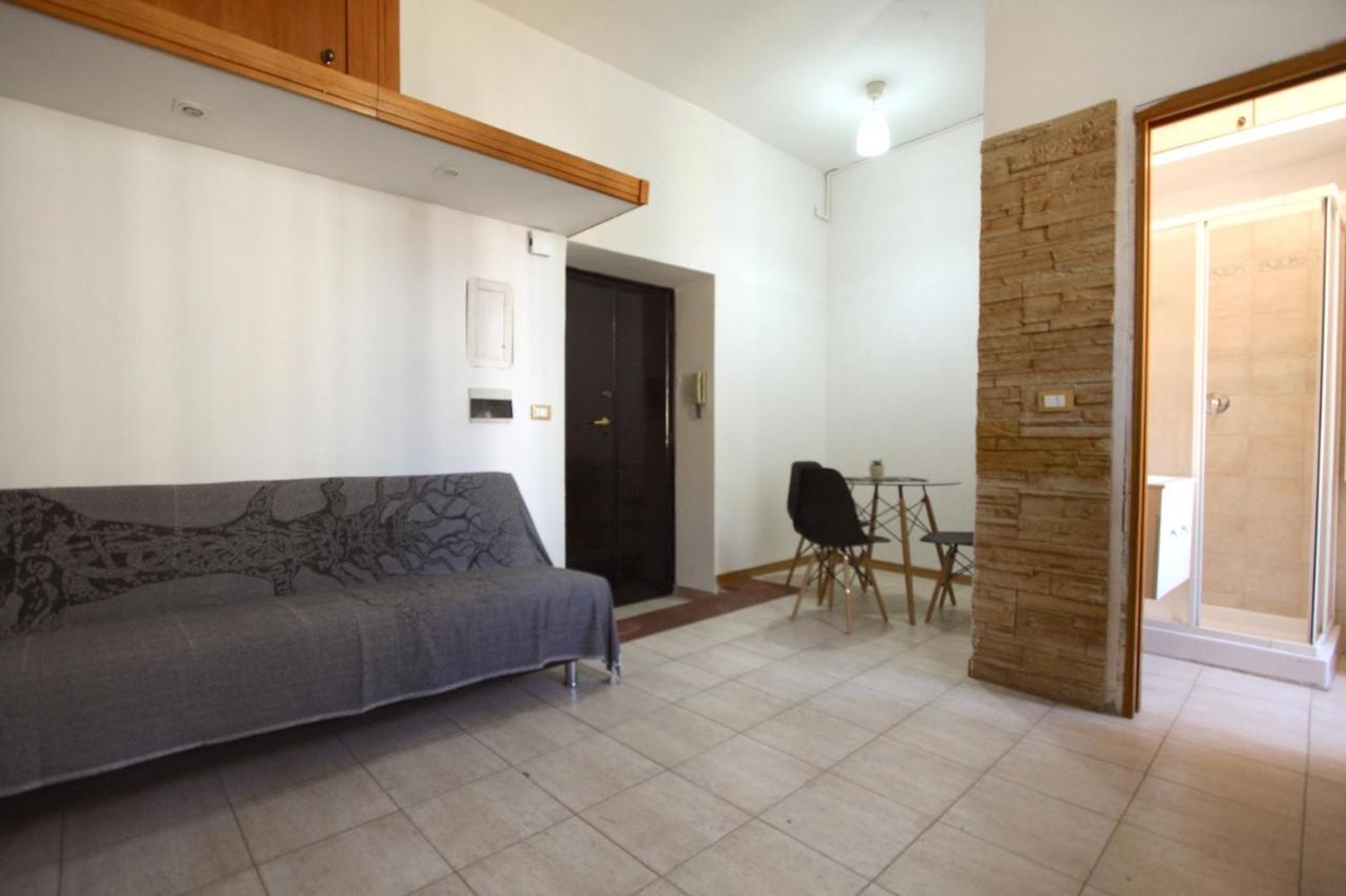 San Giovanni Holiday House Roma Exterior foto