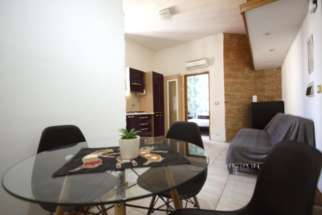 San Giovanni Holiday House Roma Exterior foto
